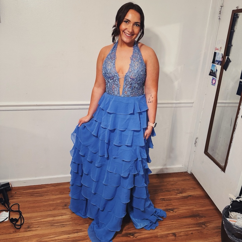 Sky Blue Ruffled Halter Dress - Picture 4 of 4